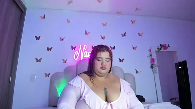 Snapshot of NaomiAsha chatting on 11.17.25 NaomiAsha online show from 11.17.25