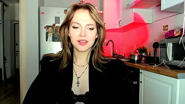 Snapshot of Niky__Jess chatting on 02.24.25 Niky  Jess online show from 02.24.25