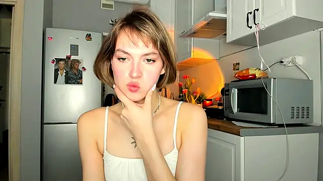 Snapshot of Niky__Jess chatting on 03.09.25 Niky  Jess online show from 03.09.25