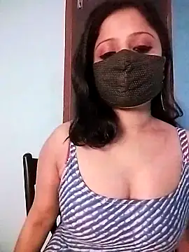 Snapshot of deepu_urs chatting on 02.15.25 deepu urs online show from 02.15.25