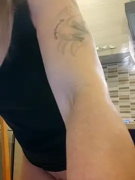 Dark Angel 22 online show from 09.18.25