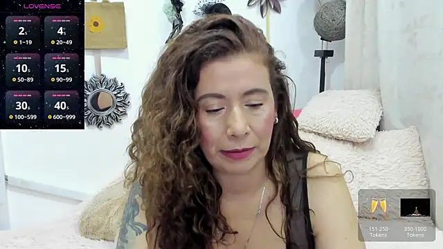 gabyy lovee online show from 02.14.26