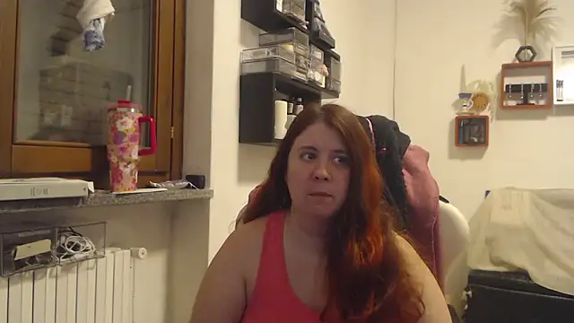 Snapshot of valerysexy chatting on 09.27.25 valerysexy online show from 09.27.25