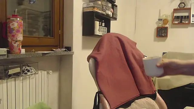 Snapshot of valerysexy chatting on 09.28.25 valerysexy online show from 09.28.25