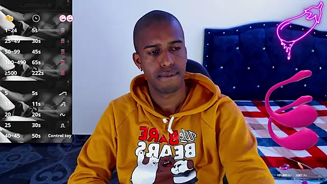Snapshot of mrjhon26 chatting on 01.18.25 mrjhon26 online show from 01.18.25