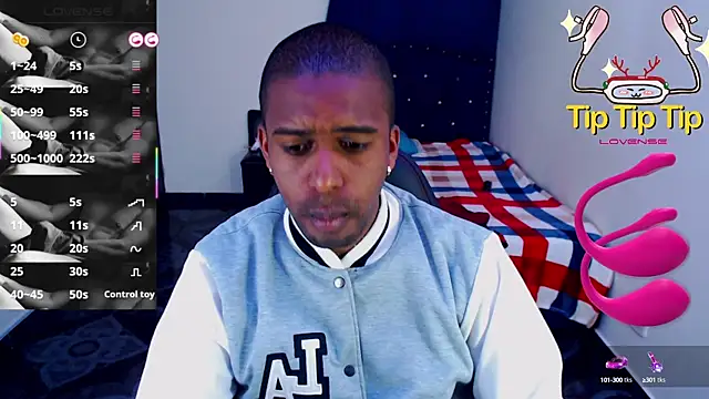 Snapshot of mrjhon26 chatting on 02.19.25 mrjhon26 online show from 02.19.25