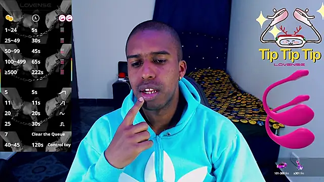 Snapshot of mrjhon26 chatting on 03.01.25 mrjhon26 online show from 03.01.25