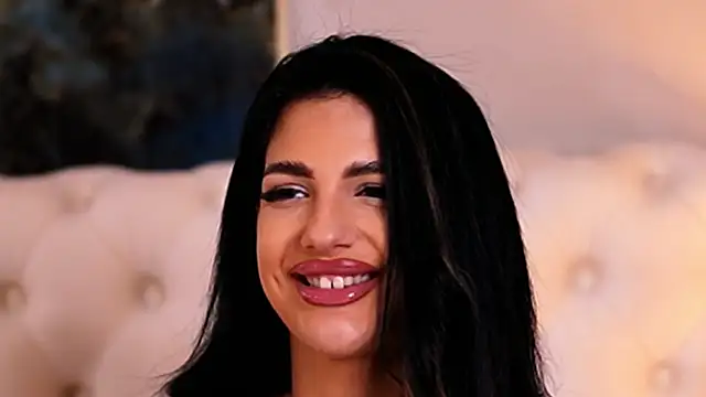 RaisaKali online show from 02.14.25