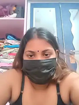 Hotmilfxox online show from 12.08.24