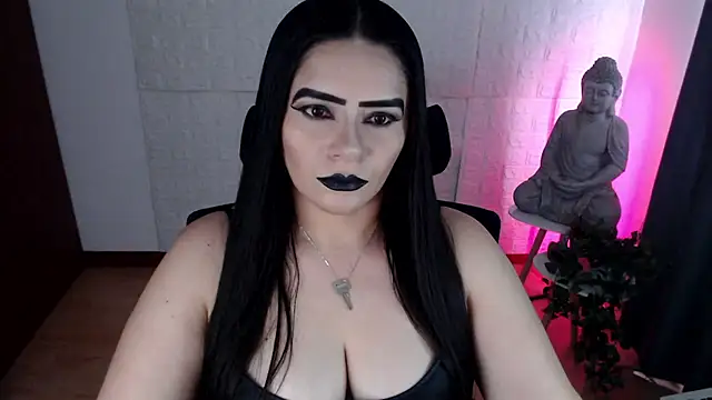 GODDESS EVANS online show from 09.18.25