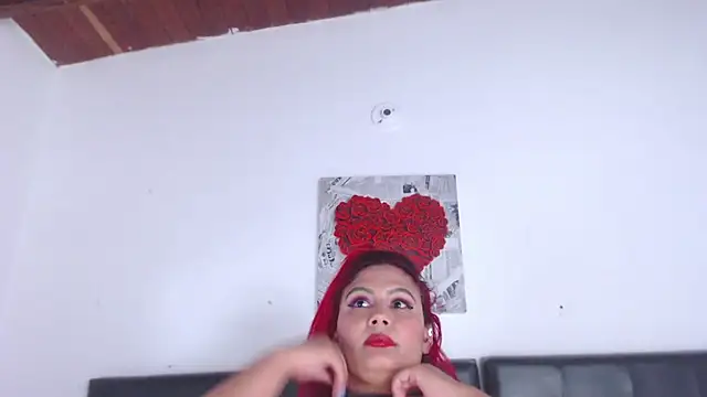 Amara Red online show from 10.17.25