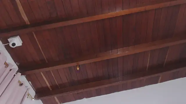 Amara Red online show from 11.21.25