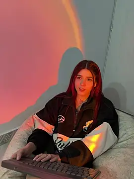 Snapshot of AnnyCherry_ chatting on 12.26.24 AnnyCherry online show from 12.26.24