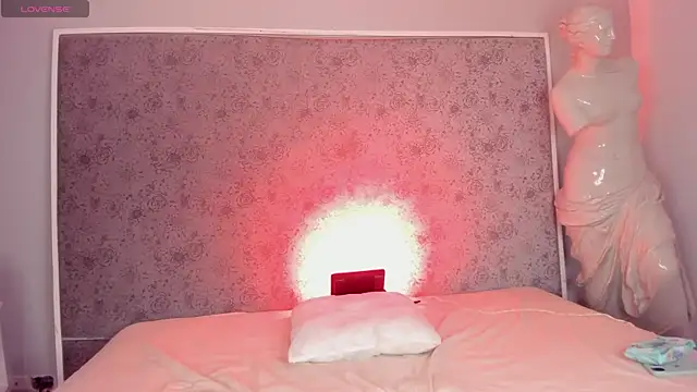 Ari sunshine  online show from 09.23.25