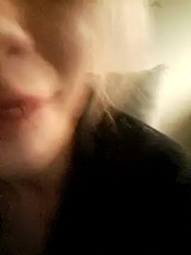 LillaFia online show from 10.05.25