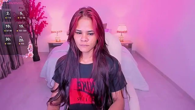 anniie smith online show from 10.03.25