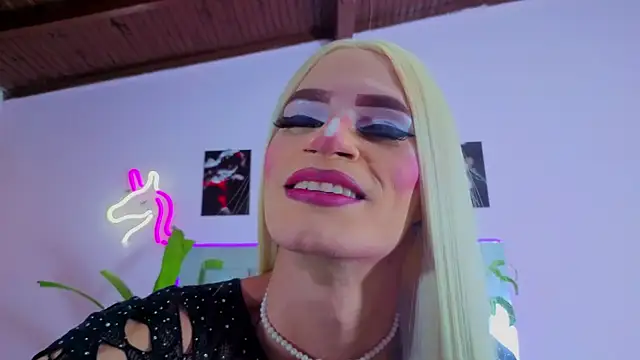 money Ts  online show from 10.26.25