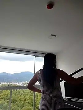 natalie cowens online show from 02.08.25