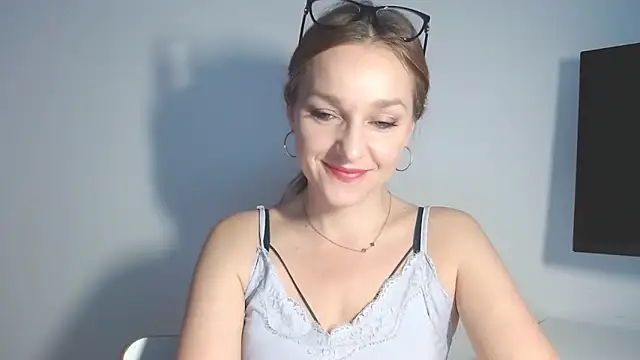 AliciaDesire online show from 02.20.26