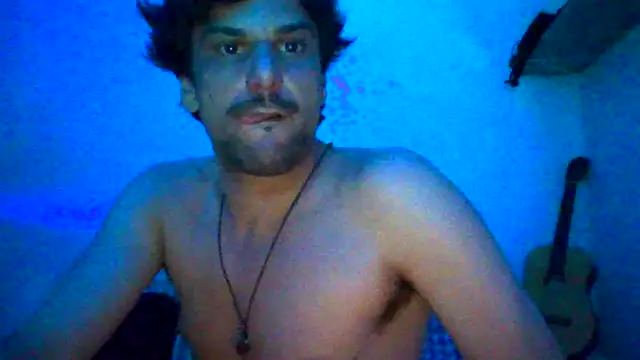 Snapshot of couplemilk chatting on 02.09.26 couplemilk online show from 02.09.26