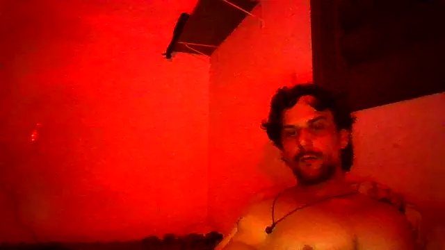 Snapshot of couplemilk chatting on 03.26.26 couplemilk online show from 03.26.26