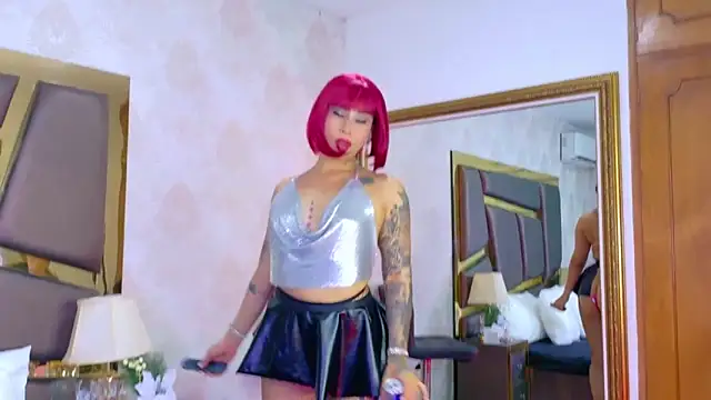 GiahDaniels online show from 02.27.26