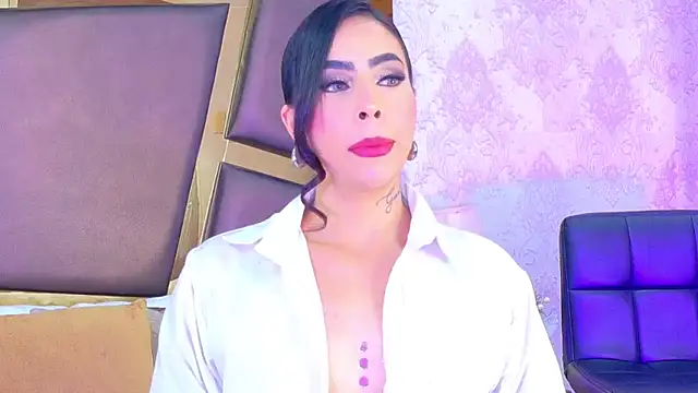 GiahDaniels online show from 04.08.26