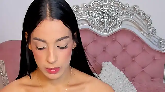 AngelineConnor online show from 02.13.25