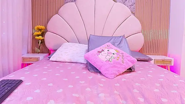 nata luna online show from 04.09.26