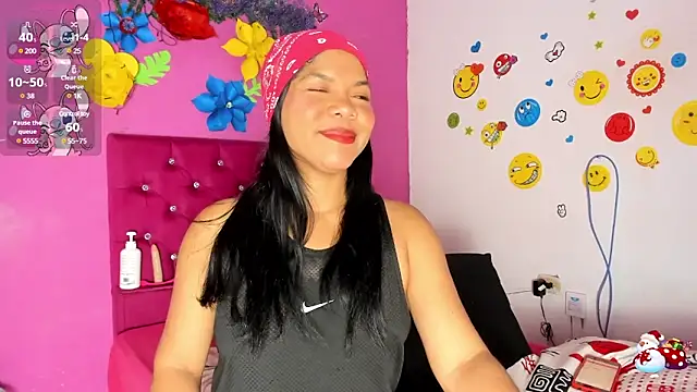 DIORA Latina online show from 12.12.24