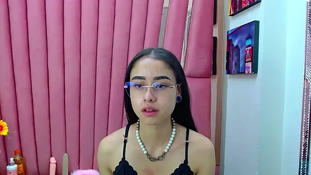Snapshot of AnnySweett_ chatting on 01.27.25 AnnySweett online show from 01.27.25