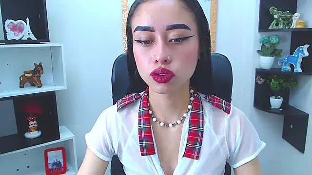 Snapshot of AnnySweett_ chatting on 02.27.25 AnnySweett online show from 02.27.25