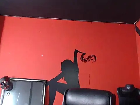 KLOE PIELL online show from 04.08.26