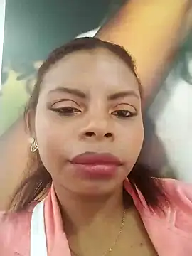 Snapshot of Lizeth_rey1 chatting on 01.10.25 Lizeth rey1 online show from 01.10.25