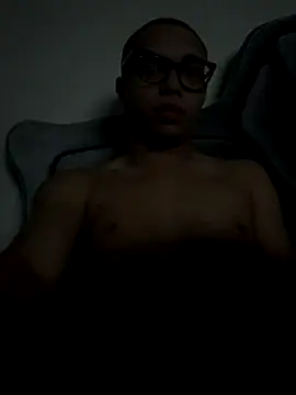 Snapshot of BubbaATL chatting on 12.05.24 BubbaATL online show from 12.05.24