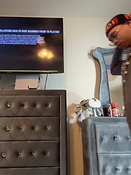 Snapshot of BubbaATL chatting on 02.17.25 BubbaATL online show from 02.17.25