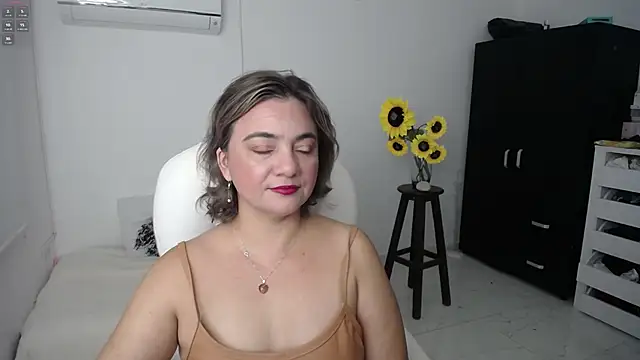 Ghada milf online show from 03.17.25