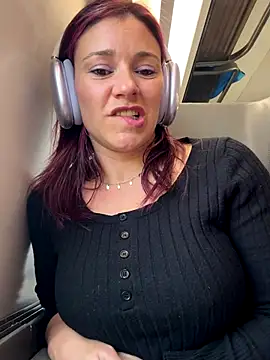 Snapshot of Babyfantasy83 chatting on 10.12.25 Babyfantasy83 online show from 10.12.25