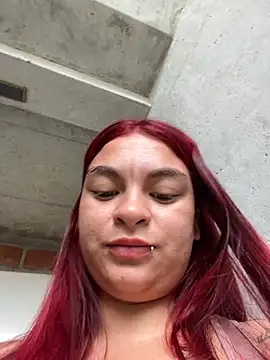 Snapshot of MiaLujan_ chatting on 02.23.25 MiaLujan online show from 02.23.25