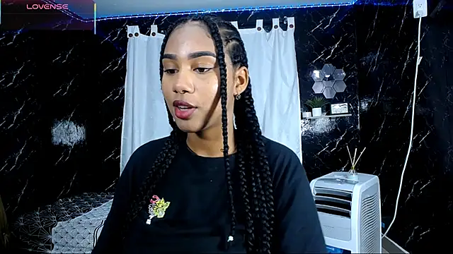 Hillary queen online show from 10.12.25