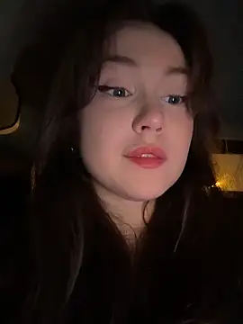 Peachy Dream online show from 11.23.25