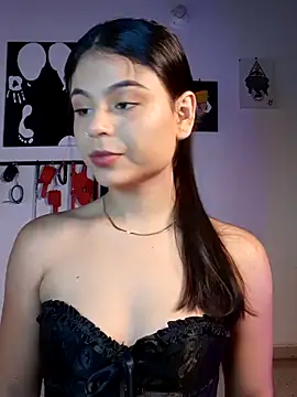 Cleo hills online show from 05.10.26