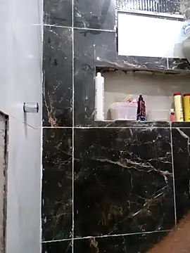 Snapshot of thalles01464 chatting on 10.31.25 thalles01464 online show from 10.31.25