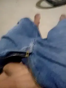 Snapshot of thalles01464 chatting on 11.06.25 thalles01464 online show from 11.06.25