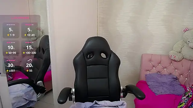 lauraguzman online show from 09.10.25