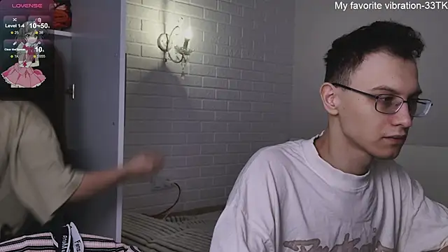 ValBae online show from 02.05.25