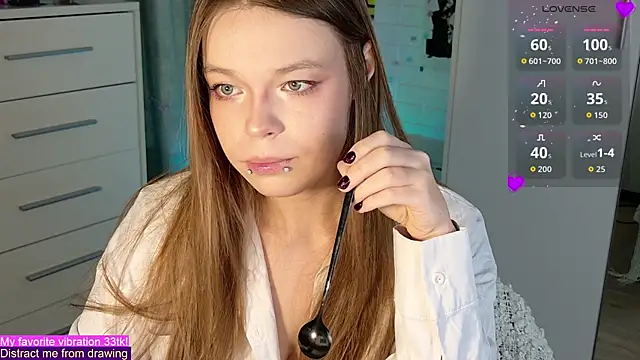 ValBae online show from 09.28.25