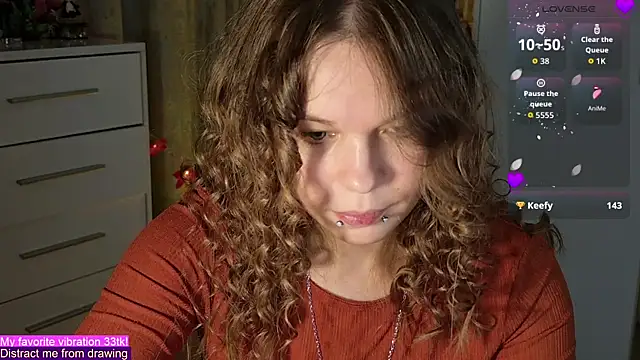 ValBae online show from 10.11.25