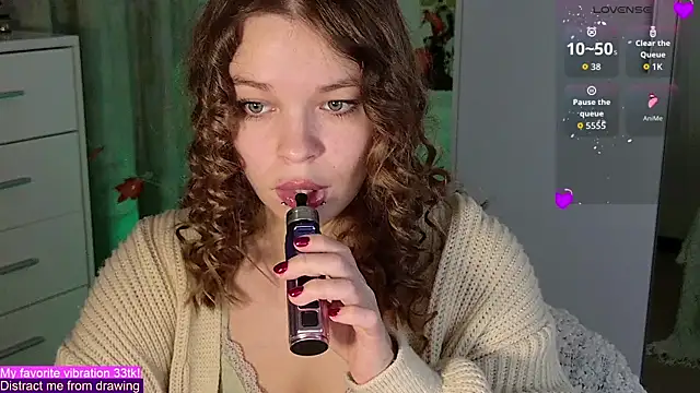 ValBae online show from 10.15.25