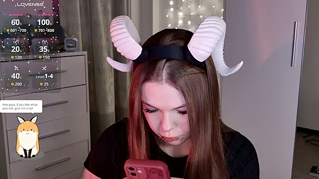 Snapshot of ValBae chatting on 02.21.26 ValBae online show from 02.21.26